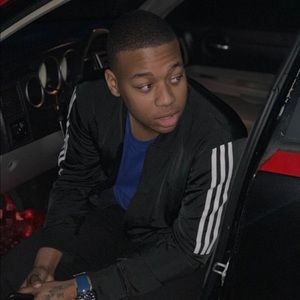 Meet your Posher, Jayson